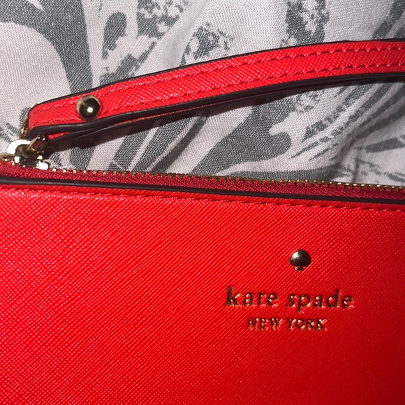 Kate Spade Writlet Red Leather - Picture 3 of 5